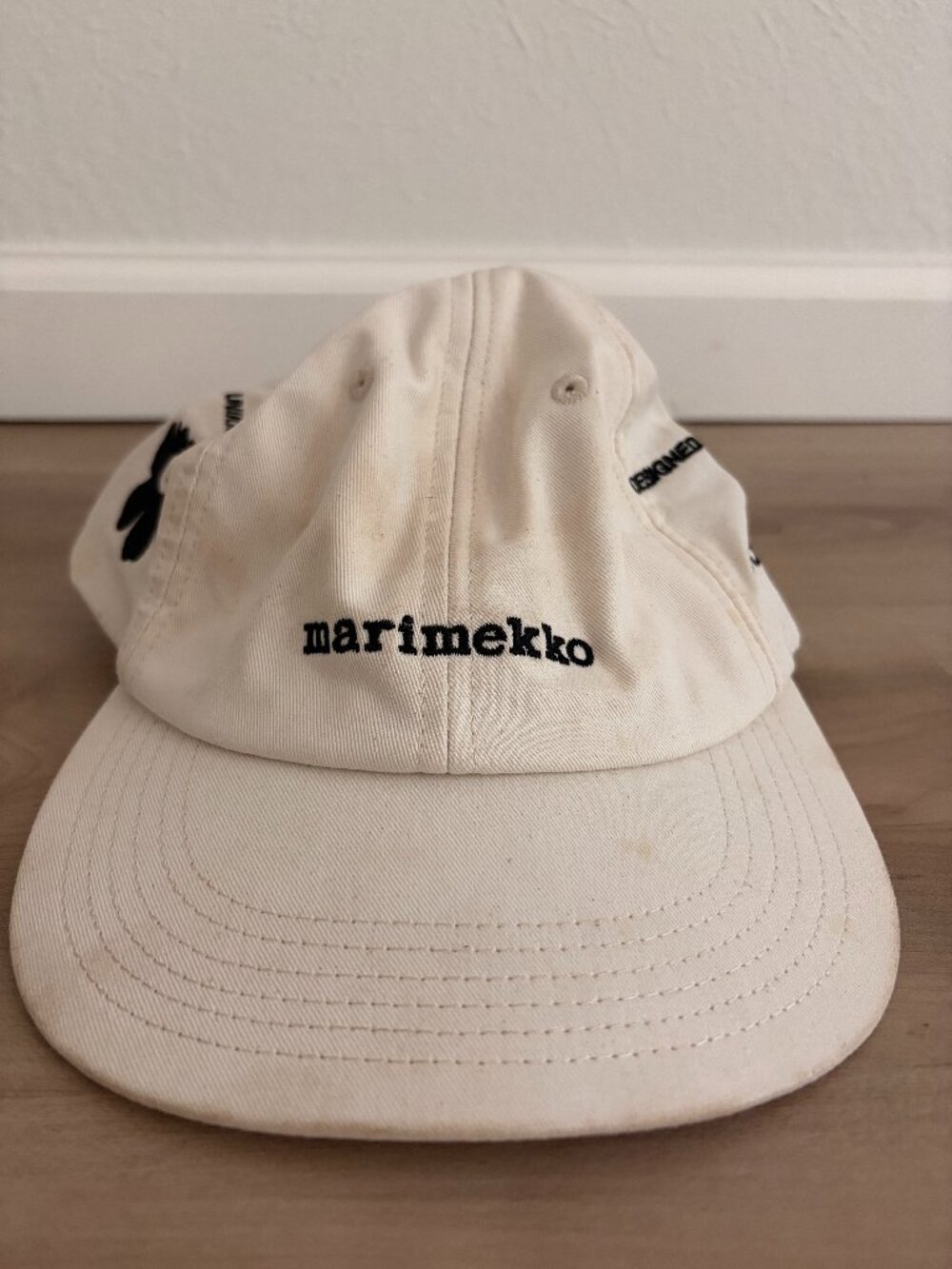 marimekko 1964 white hat Malia Isola